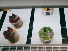 -花花卷卷·鲜食蛋糕(静安久光百货店)
