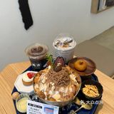 延吉咖啡店｜网红墙旁边最佳观景位咖啡店 