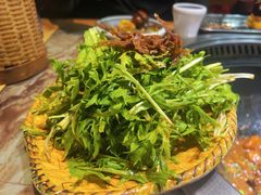-锅老头海鲜铁锅炖