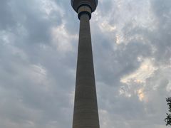 -中央电视塔旋转餐厅