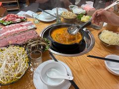 -黔三一夺夺粉酸汤火锅(百信店)