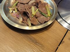 -猪啊牛呀羊啊铜盘烤肉(正大广场店)