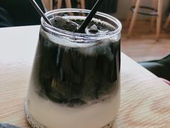 -ZING COFFEE 镜咖啡