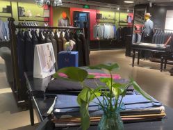 -BRANS PORO布朗斯伯勒西装高级定制·瑞璞西装(金陵店)