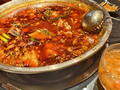 -小饕荟雅安贡椒鱼鲜馆(广福桥店)