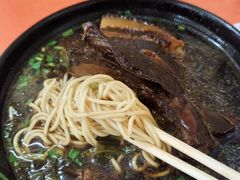 大肉面-小龙大肉面馆