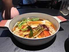 -蟹犇前•帝王蟹雪蟹(陆家嘴店)