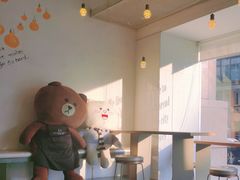 -顶东面包花园·生日蛋糕(世博店)
