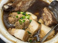 正宗空煲肉骨茶-新峰肉骨茶