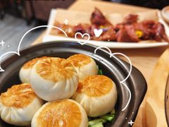 牛肝菌生煎包-观盐·盐帮菜(官园桥店)