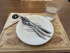 -Mark&Mars Restaurant