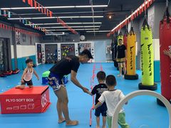 -拳力时代搏击俱乐部(旺座曲江店)