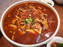 -犇逸·乐山跷脚牛肉·四川现炒(览海店)