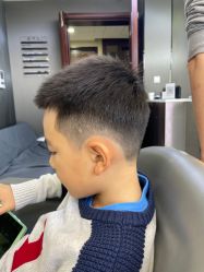 -藤野造型烫发染发