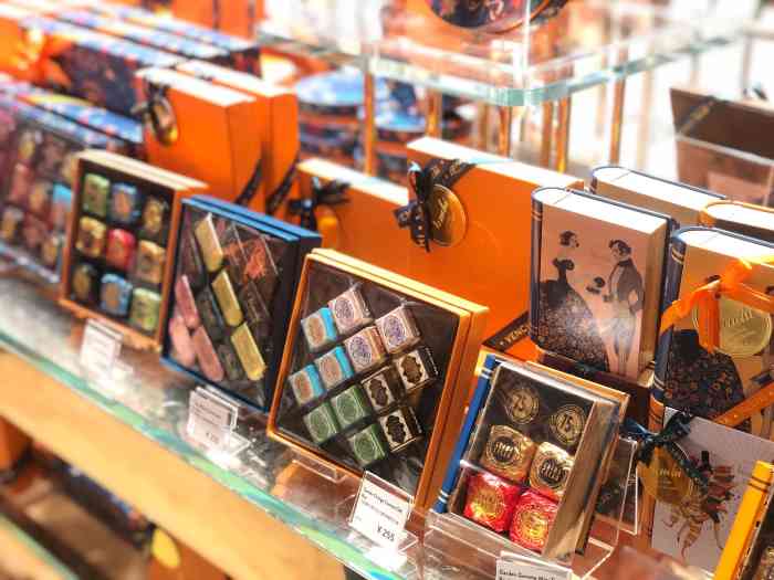 venchi 闻绮(武汉恒隆广场店)-"9015vanchi入驻恒隆啦!比godiv.