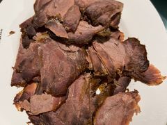 -老鼎万春卤菜(五代传承创始老店)