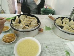 牛肉灌汤包-金城包子牛肉灌汤包(台东四路店)