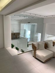 -美奈サロン美甲美睫皮肤管理