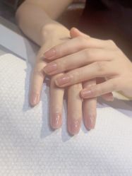 -桃色美甲沙龙