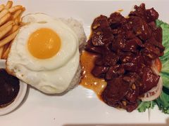 -Old House Restaurant