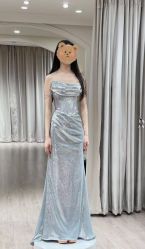 -不晚国际婚纱礼服