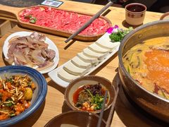 -黔诚多彩火锅(甲秀楼店)
