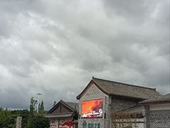 -慈城服务区-停车场