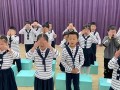 -小荧星艺校(大宁分校)