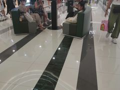 -永旺黄岛购物中心