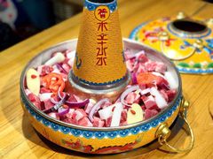 -毛辣果·贵州红酸汤牛肉火锅(西单店)
