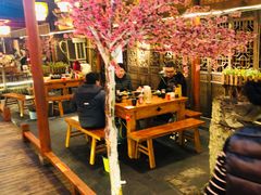 大堂-三道苗苗鱼·美蛙黄辣丁(八里店)
