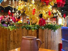 -老滇山寨•云南特色菜•地方菜•民族风情歌舞表演(金碧店)