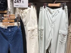 -优衣库(上海虹口龙之梦店)