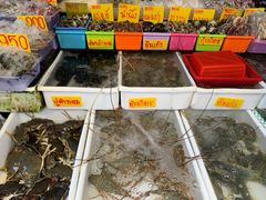 -拉威海鲜市场