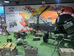 -都市枪神实弹射击俱乐部