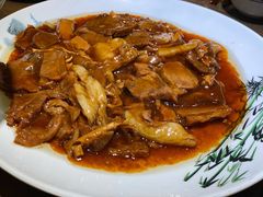 黄焖牛肉-天津乾毓德饭庄·清真传统炒菜·海鲜烧烤(咸阳路店)