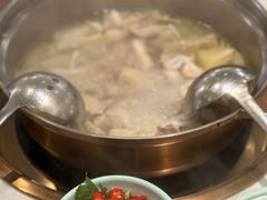 -润园四季椰子鸡火锅(南山海岸城店)