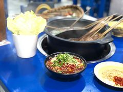 -马路边边·成都串串(翠柏路店)
