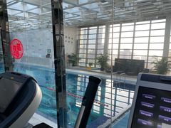 游泳池-北京朝阳悠唐皇冠假日酒店