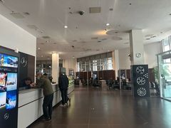 -奔驰北京极光星徽(四元桥店)