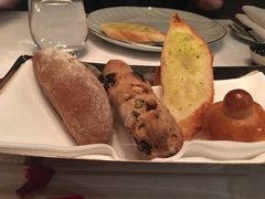 开胃蒜蓉面包-牛排坊(成都群光君悦酒店)