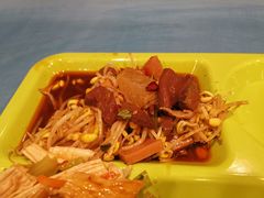 -同济大学本部学苑饮食广场