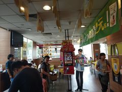 大堂-麦当劳(济泺路店)
