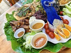 -沐毫傣泐云南菜孔雀宴•手抓饭傣味烧烤(曼听公园店)