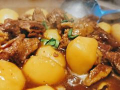小土豆烧牛腩-青年公社烤鸭(宝杨宝龙广场店)