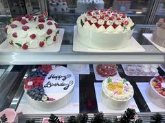 -花花卷卷·鲜食蛋糕(静安久光百货店)