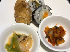 -筠咖啡西餐厅(上海国展宝龙丽筠酒店)