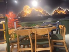 -鹿鸣山草本茶香火锅(园西路店)