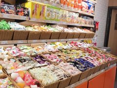 -来伊份(香积寺路店)