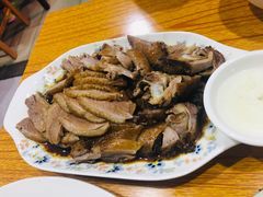 卤鹅的蘸料-潮汕大排档